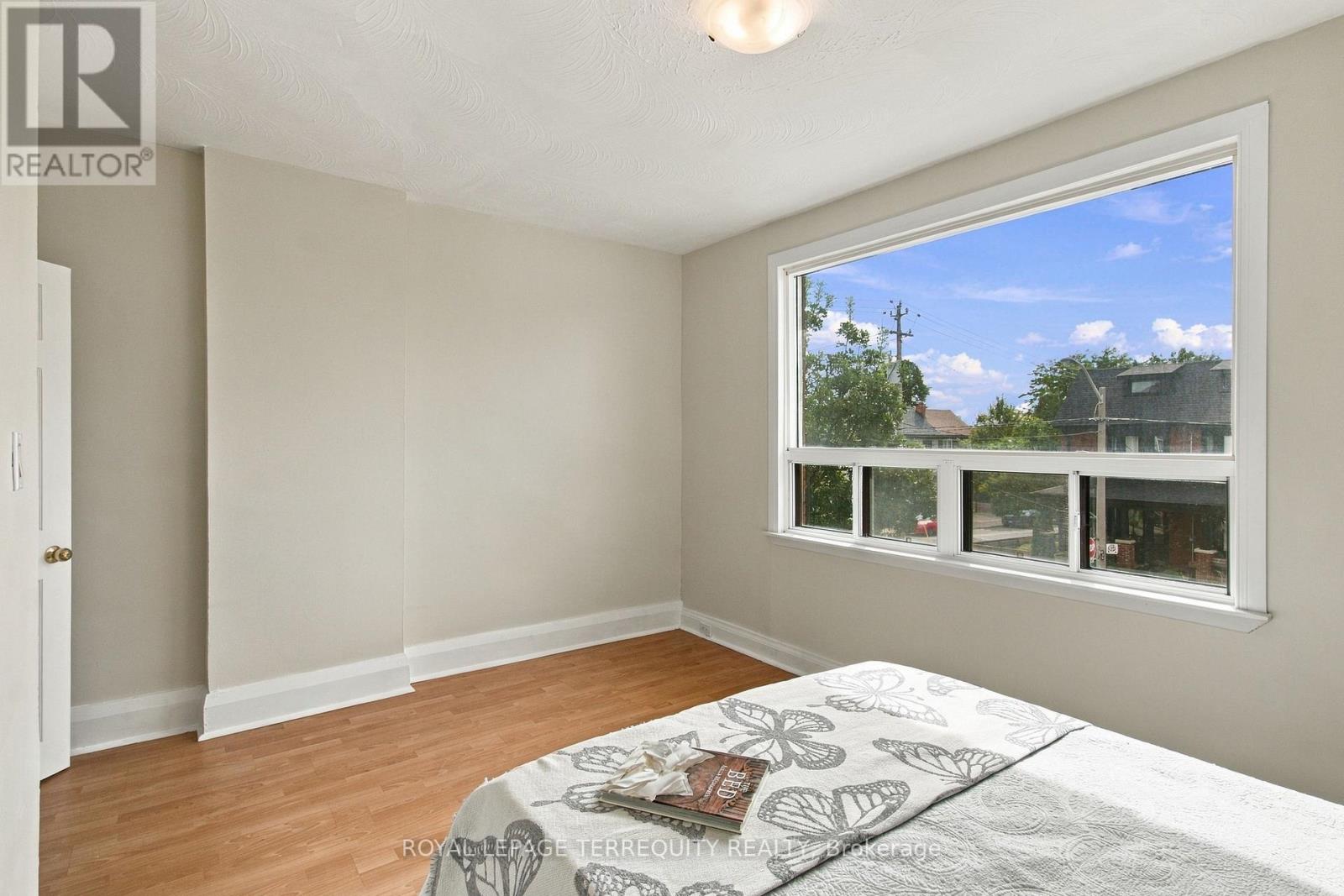 66 Auburn Avenue, Toronto, Ontario  M6H 2L9 - Photo 20 - W13795970