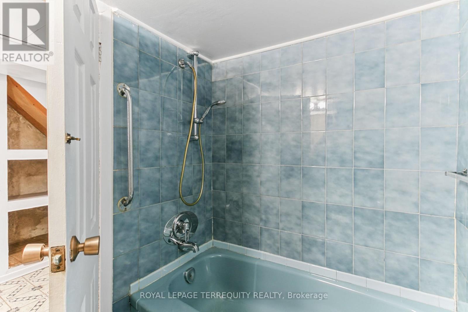 66 Auburn Avenue, Toronto, Ontario  M6H 2L9 - Photo 32 - W13795970