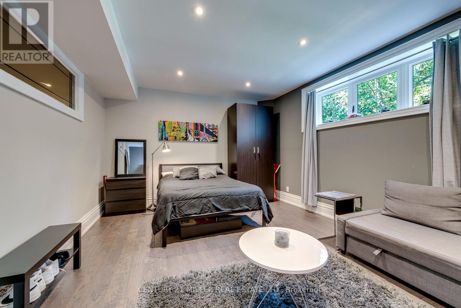 1399 Willowdown Road, Oakville, Ontario  L6L 1X2 - Photo 40 - W13796028