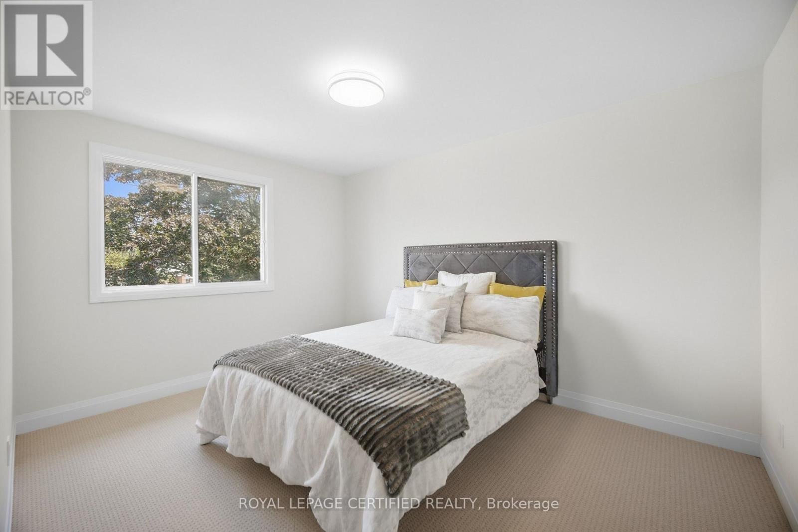 3390 Frobex Court, Mississauga, Ontario  L5C 2B5 - Photo 24 - W13796064
