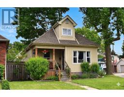 56 BARONS AVENUE N, Hamilton, Ontario