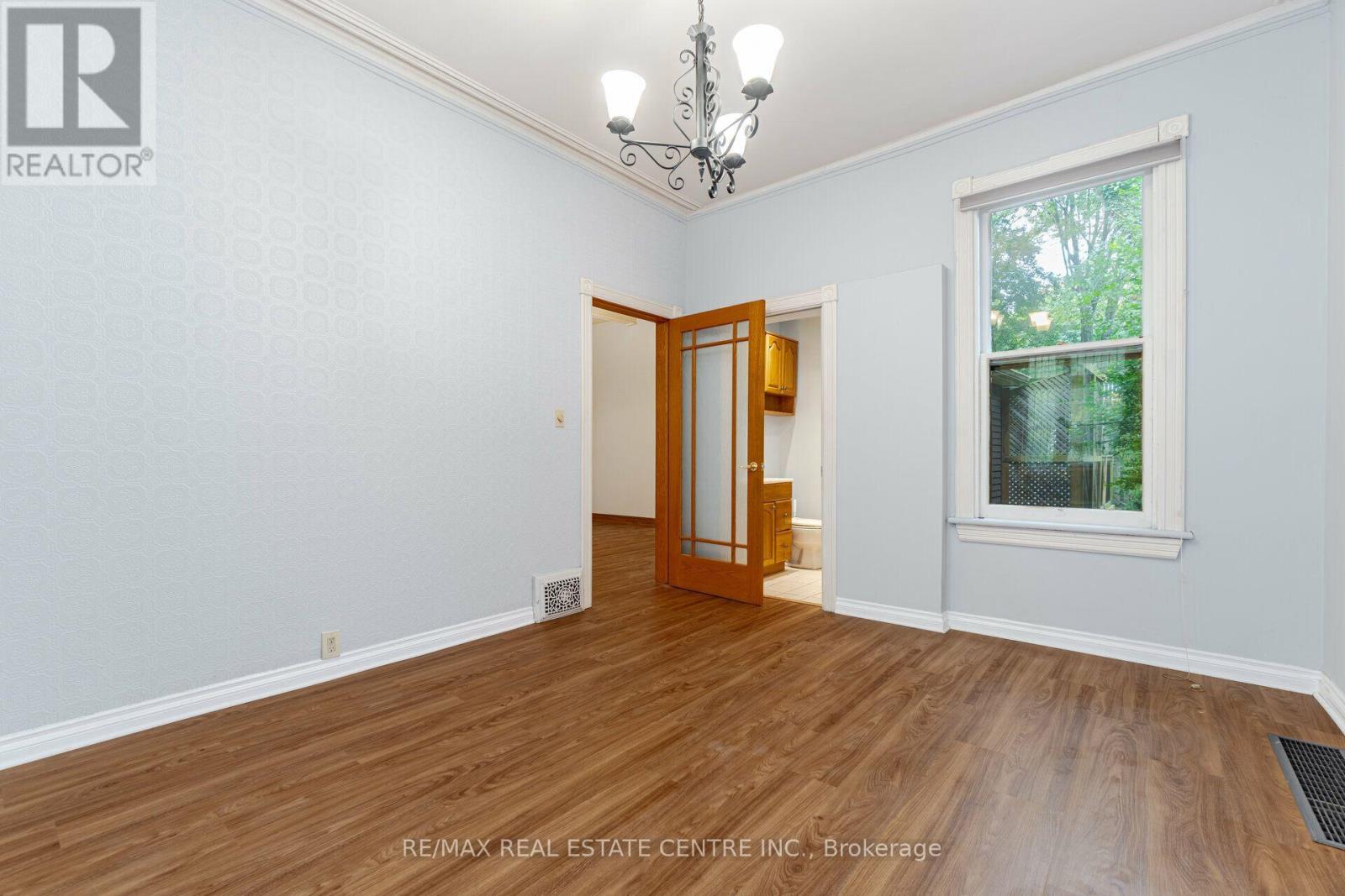 Lower - 267 Aberdeen Avenue, Hamilton, Ontario L8P 2R2 - Photo 11 - X13795704