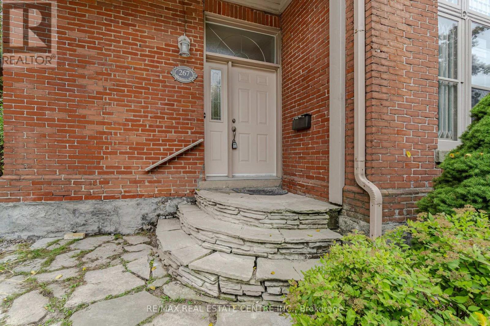 Lower - 267 Aberdeen Avenue, Hamilton, Ontario L8P 2R2 - Photo 4 - X13795704