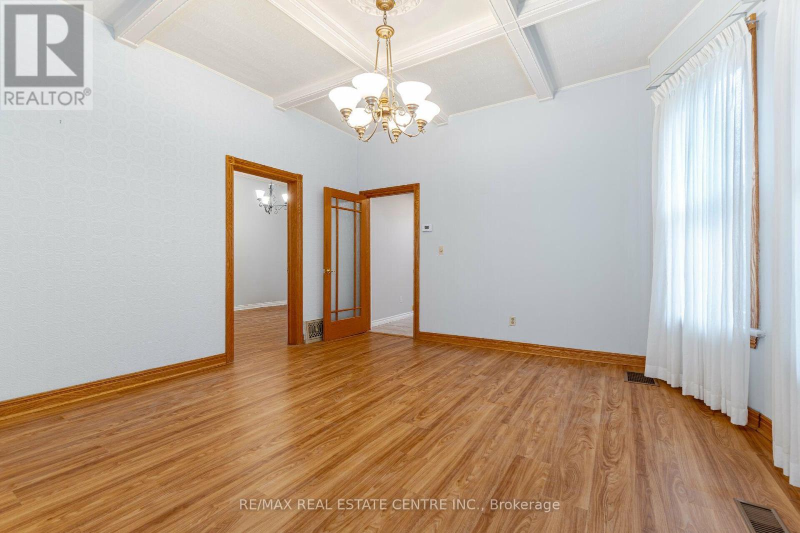 Lower - 267 Aberdeen Avenue, Hamilton, Ontario L8P 2R2 - Photo 9 - X13795704