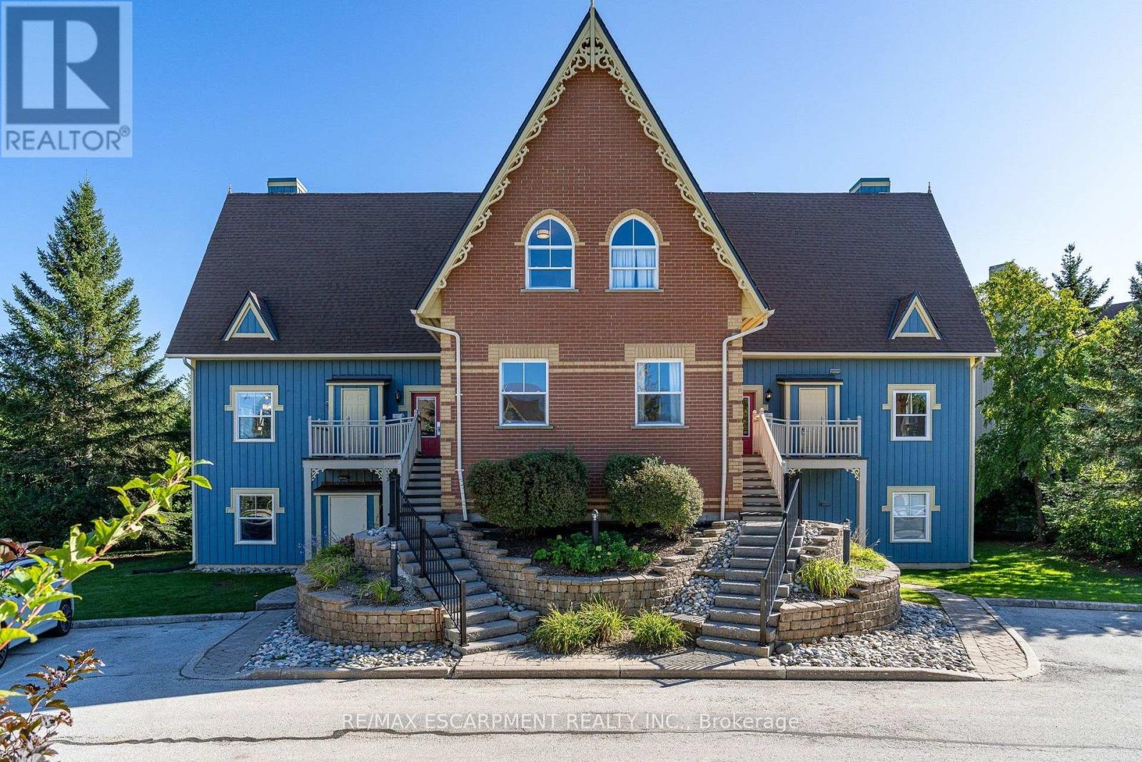 207 - 184 Snowbridge Way, Blue Mountains, Ontario  L9Y 0V1 - Photo 2 - X13795714