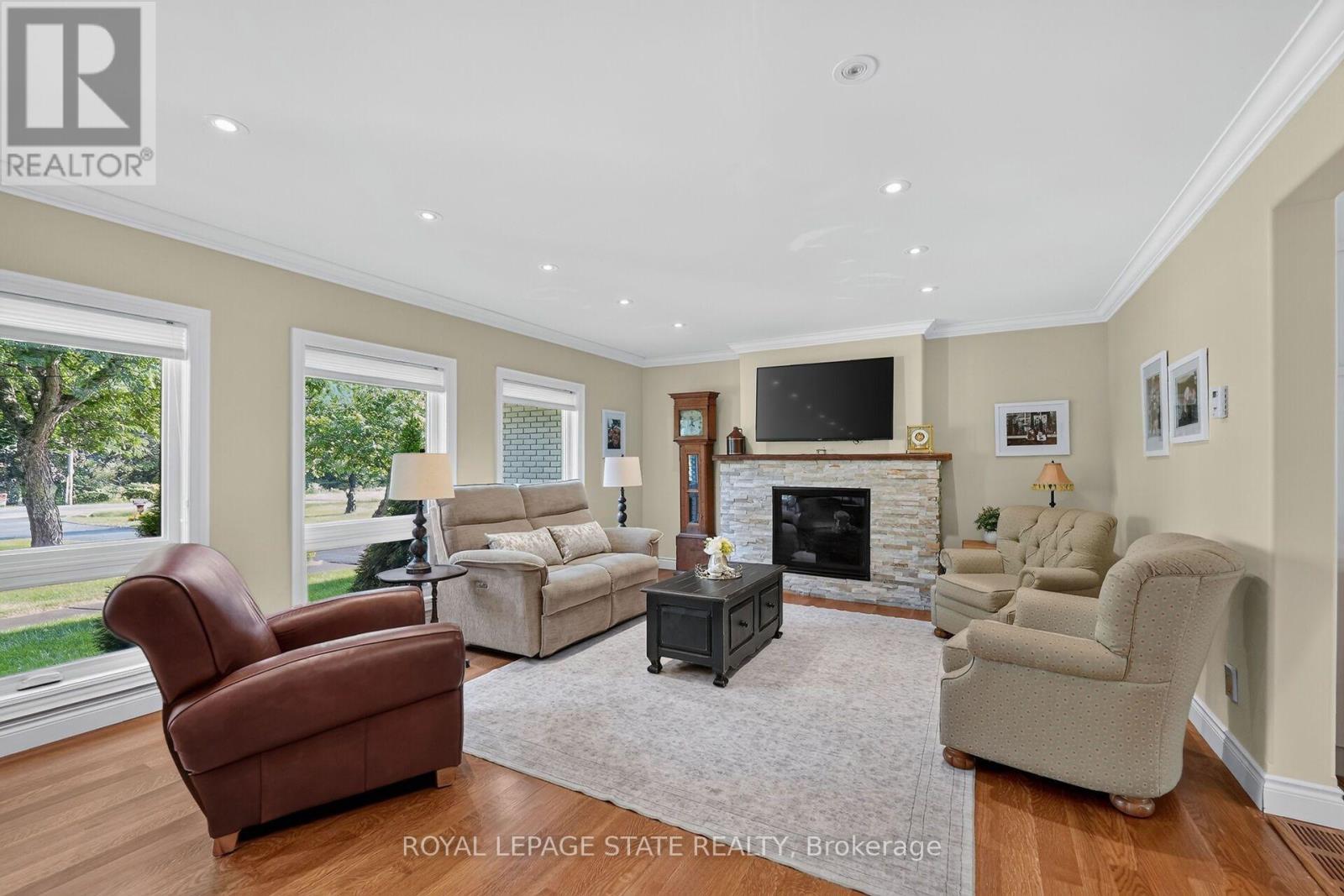 385 Main Street W, Grimsby, Ontario  L3M 1T1 - Photo 11 - X13795790