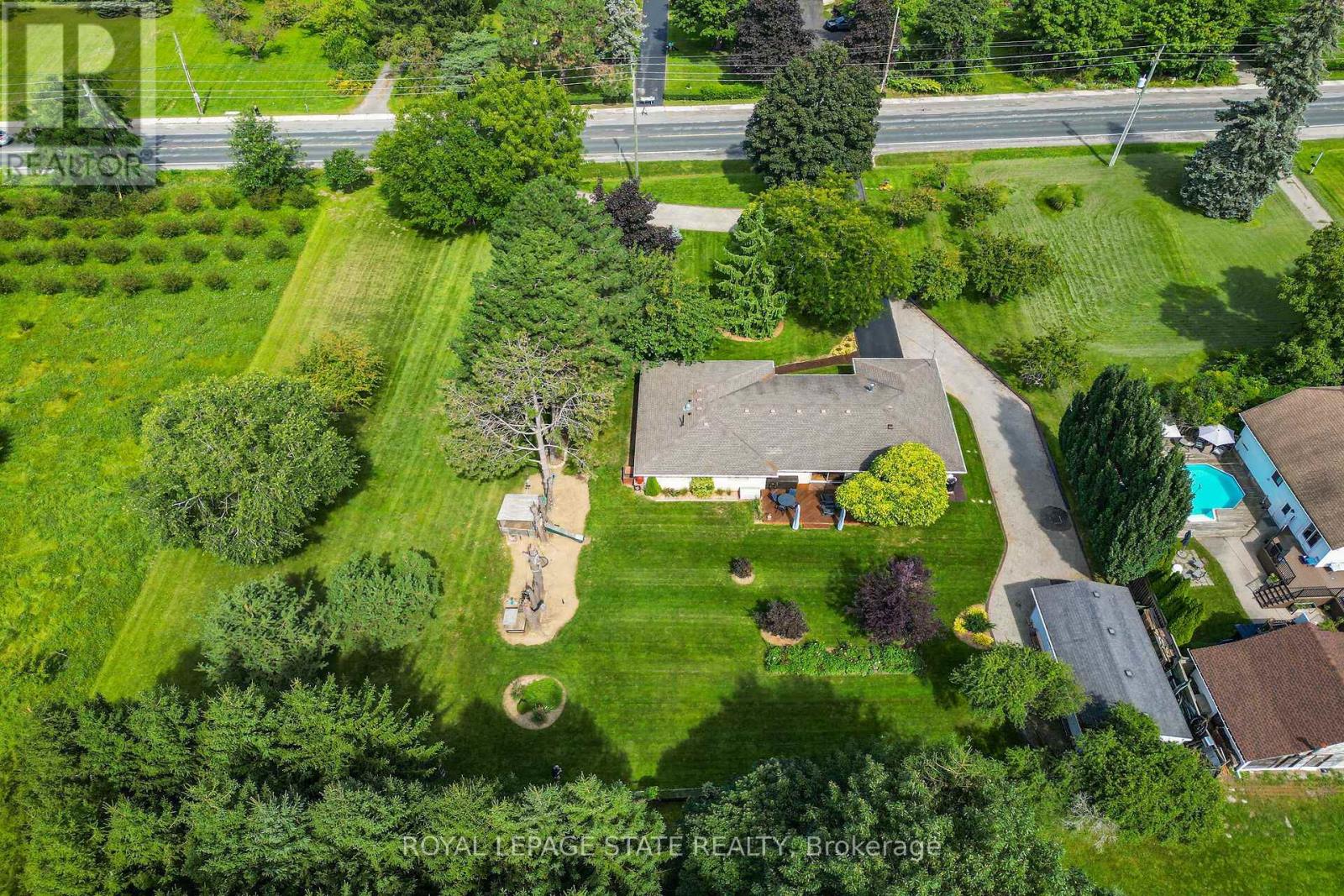 385 Main Street W, Grimsby, Ontario  L3M 1T1 - Photo 3 - X13795790