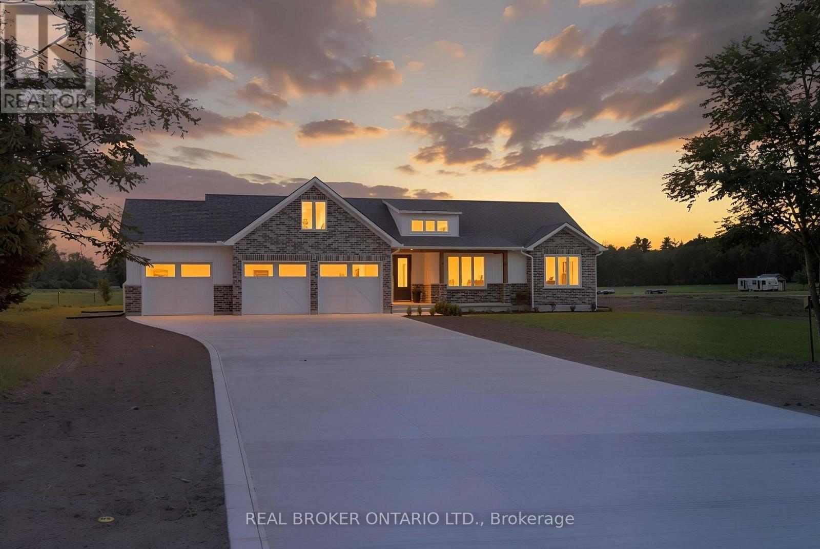 2427 EAST QUARTER LINE, Norfolk, Ontario