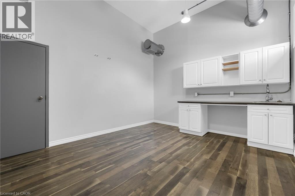 16 Myrtle Avenue Unit# 9b, Hamilton, Ontario  L8M 2E9 - Photo 2 - 40839518