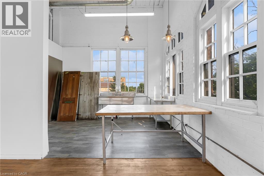 468 Cumberland Avenue Unit# Loft, Hamilton, Ontario  L8M 3M5 - Photo 3 - 40848938
