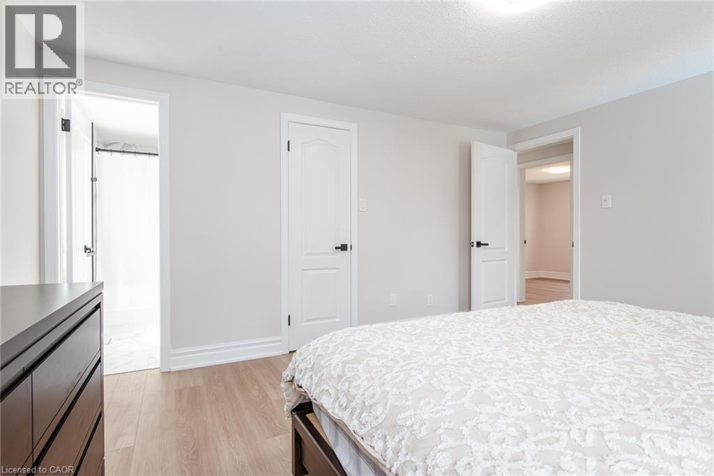 112 Michener Crescent, Kitchener, Ontario  N2A 3T8 - Photo 27 - 40860613
