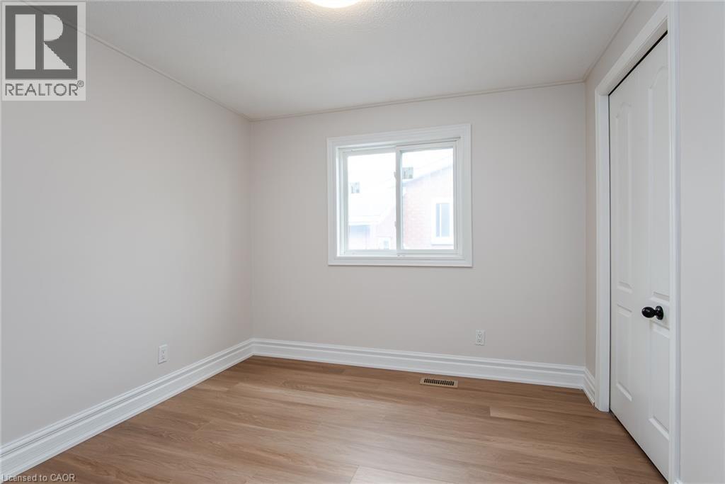 112 Michener Crescent, Kitchener, Ontario  N2A 3T8 - Photo 33 - 40860613
