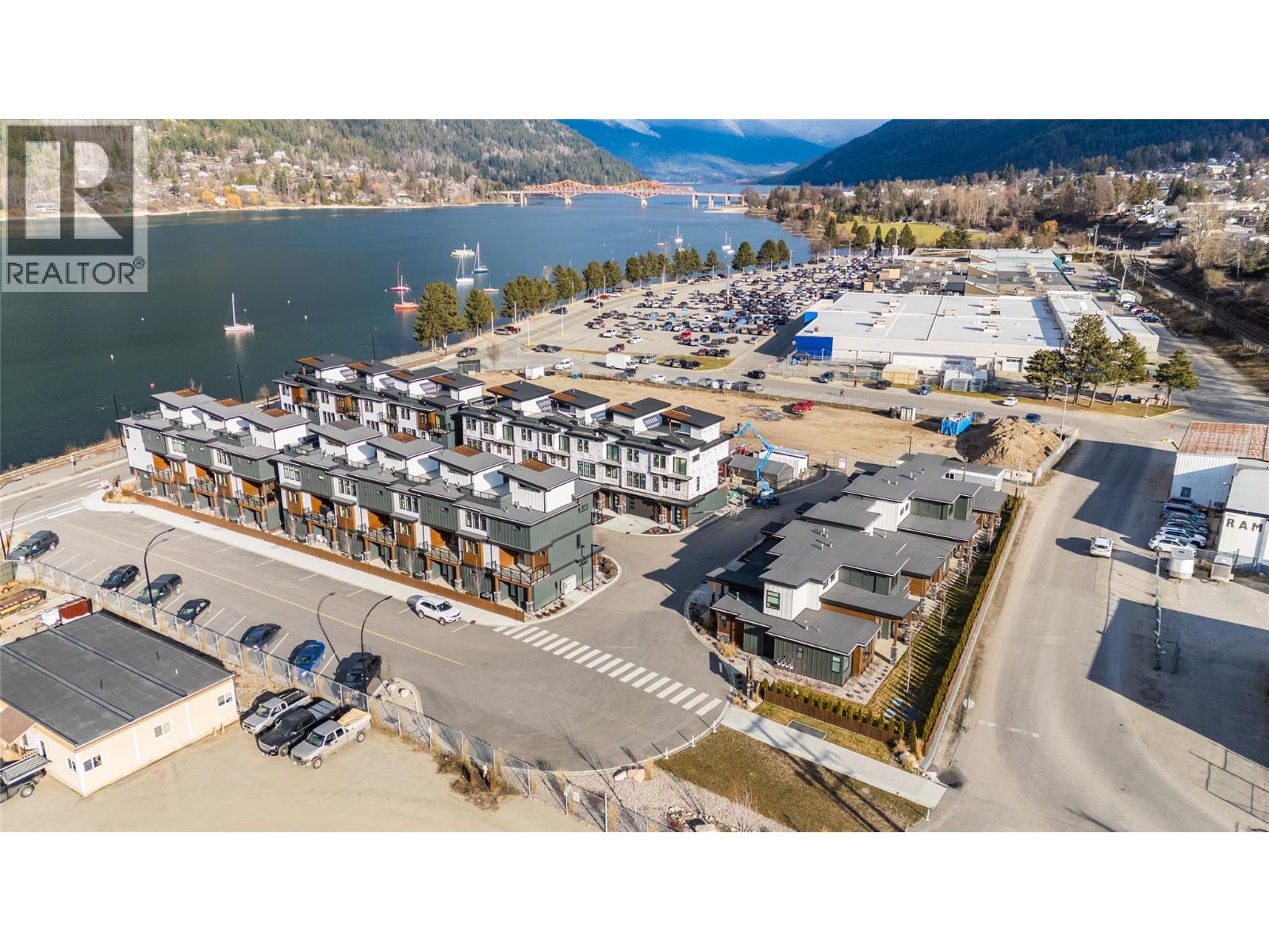910 Lakeside Drive Unit# 107, Nelson, British Columbia  V1L 6G3 - Photo 61 - 10374823