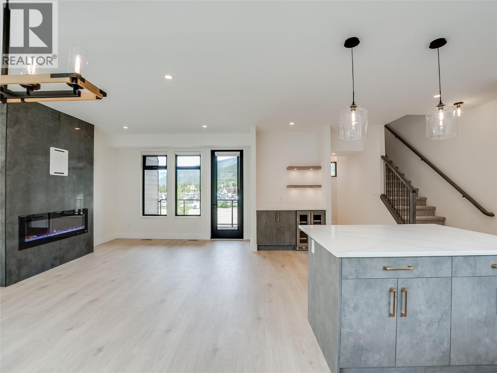 910 Lakeside Drive Unit# 203, Nelson, British Columbia V1L 6G3 - Photo 29 - 10387317