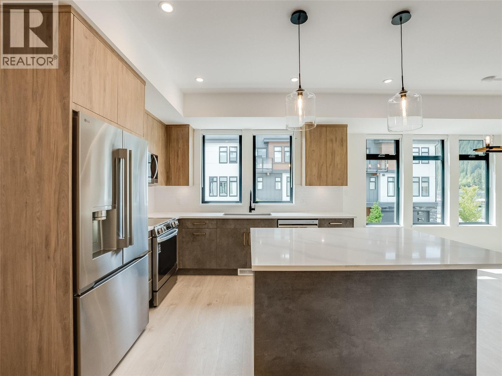 910 Lakeside Drive Unit# 203, Nelson, British Columbia V1L 6G3 - Photo 18 - 10387317