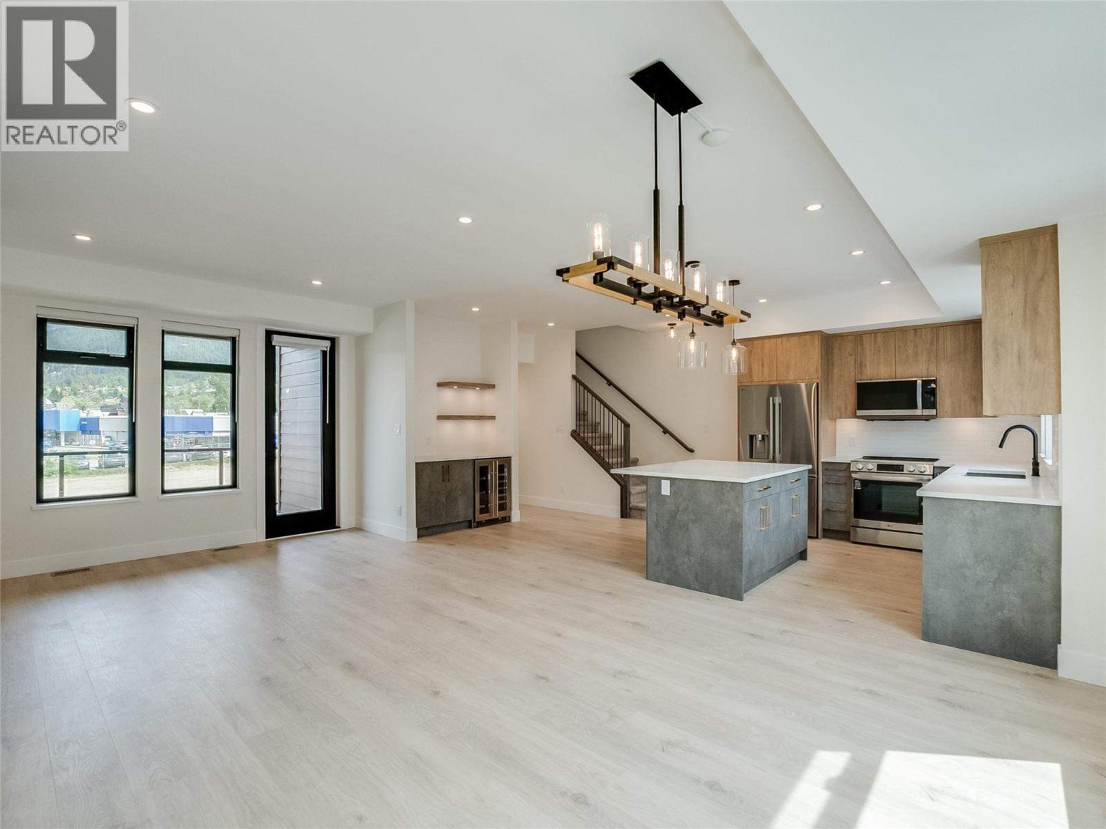 910 Lakeside Drive Unit# 203, Nelson, British Columbia V1L 6G3 - Photo 23 - 10387317