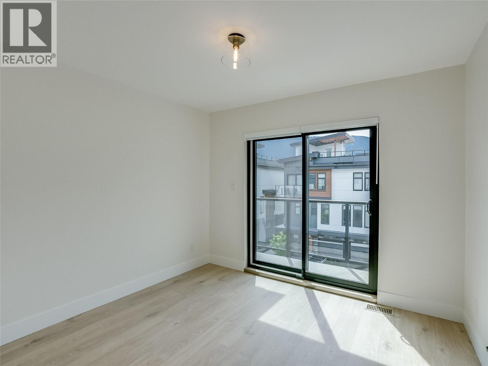 910 Lakeside Drive Unit# 203, Nelson, British Columbia V1L 6G3 - Photo 42 - 10387317