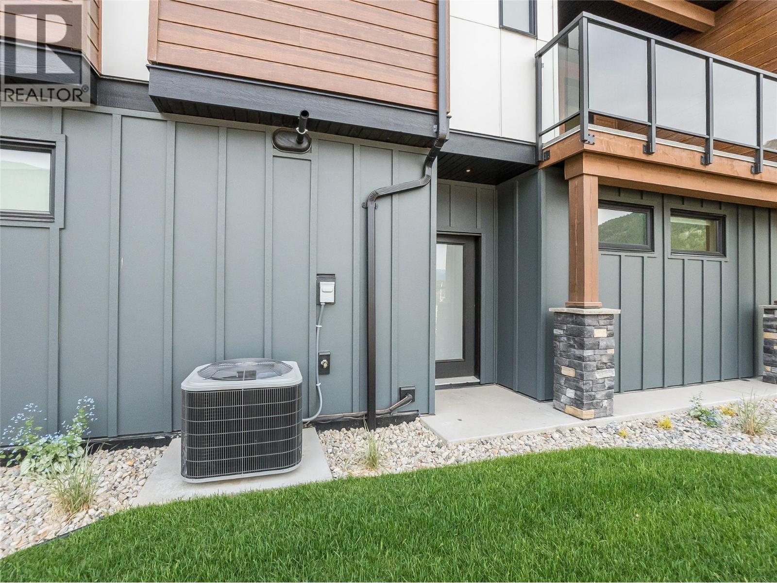 910 Lakeside Drive Unit# 203, Nelson, British Columbia V1L 6G3 - Photo 10 - 10387317