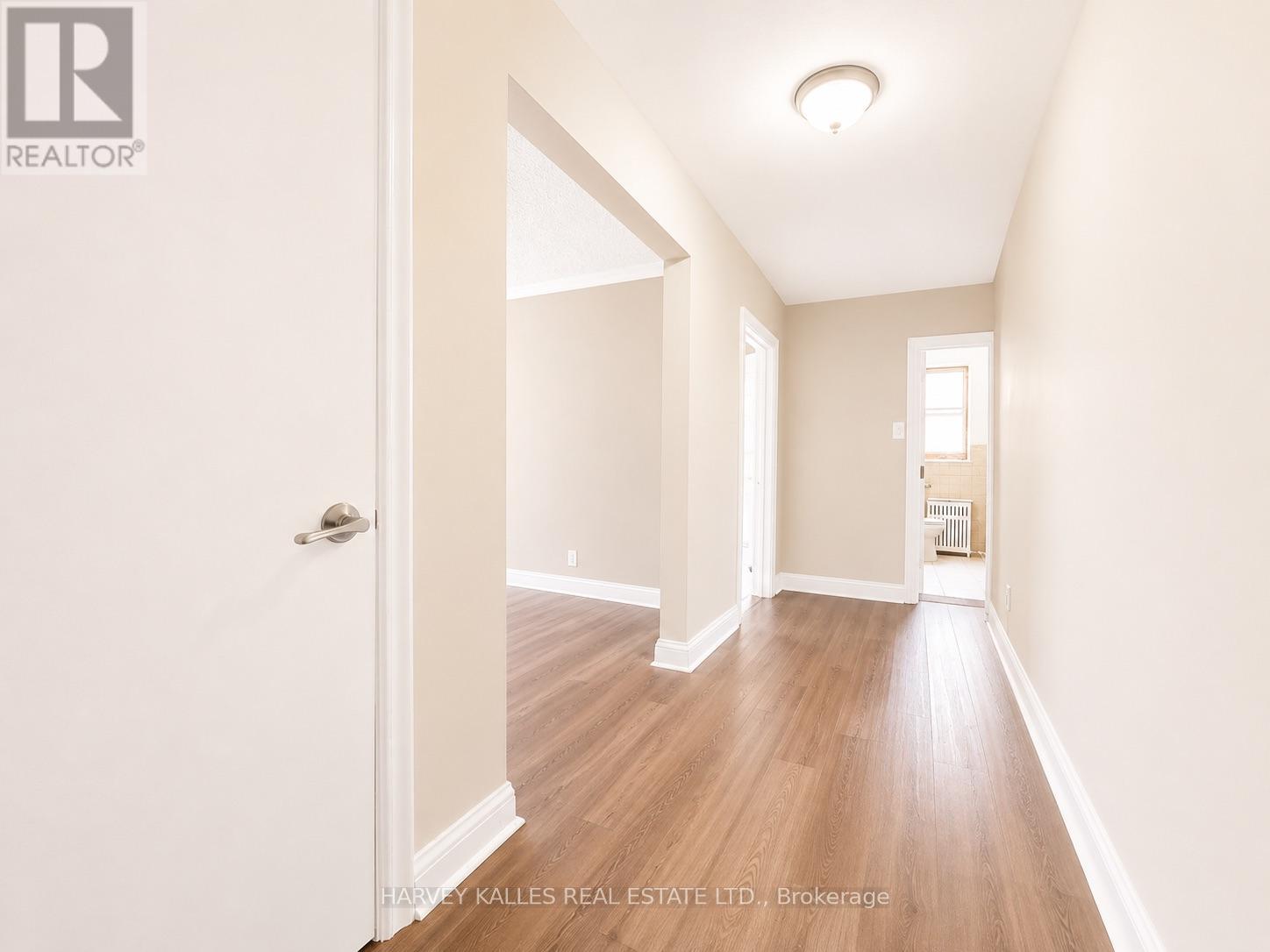 6 - 88 Trethewey Drive, Toronto, Ontario  M6M 4B4 - Photo 4 - W13722174