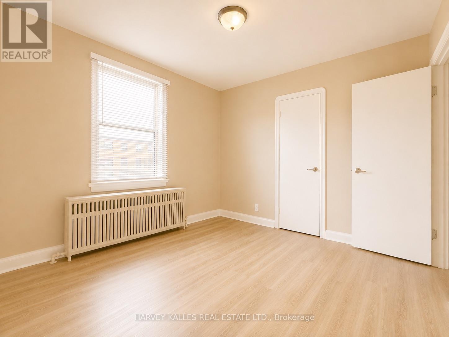 6 - 88 Trethewey Drive, Toronto, Ontario  M6M 4B4 - Photo 10 - W13722174