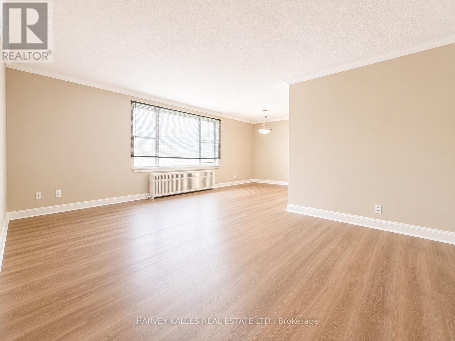 6 - 88 Trethewey Drive, Toronto, Ontario  M6M 4B4 - Photo 5 - W13722174