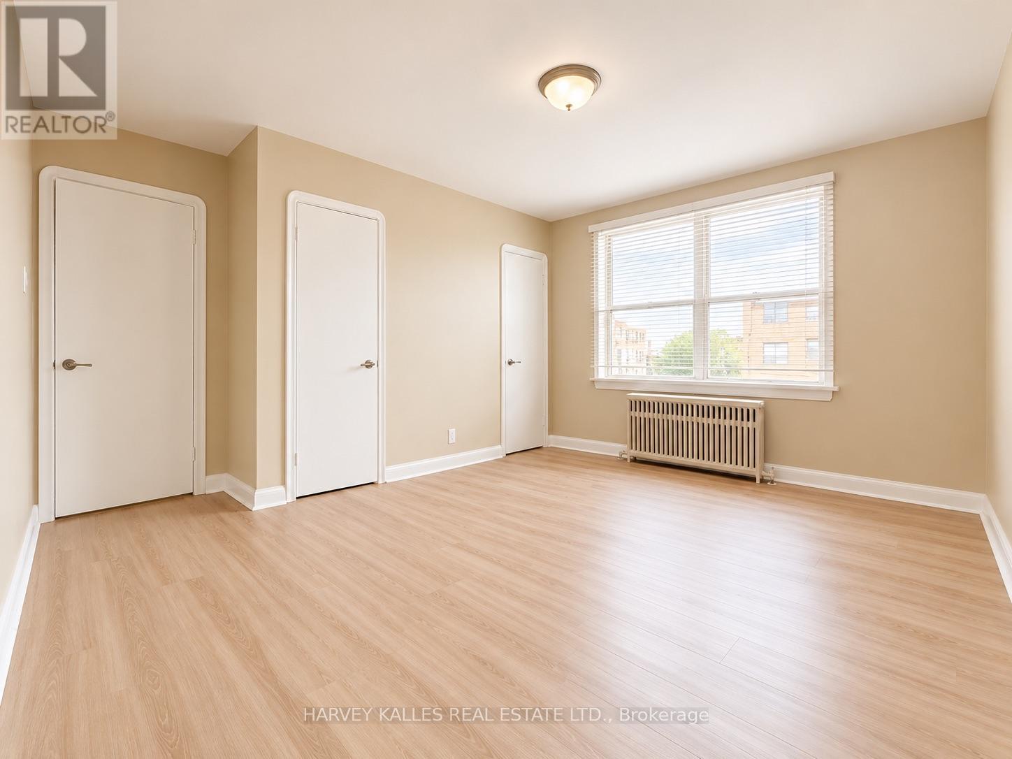 6 - 88 Trethewey Drive, Toronto, Ontario  M6M 4B4 - Photo 11 - W13722174