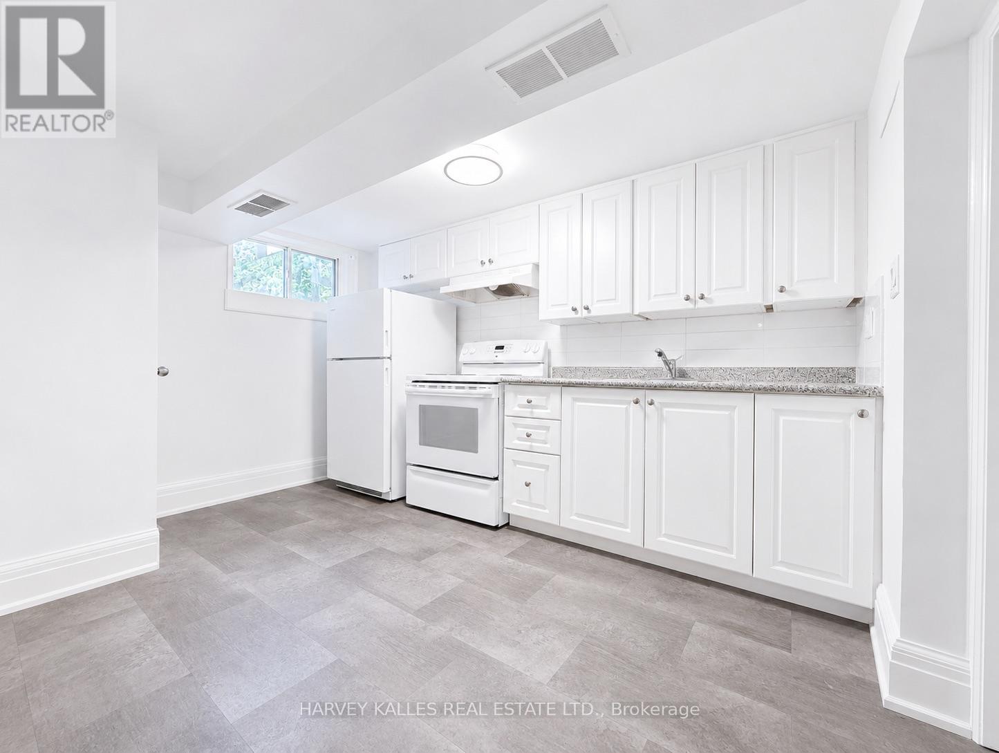Bsmt - 807 Duplex Avenue, Toronto, Ontario  M4R 1W6 - Photo 11 - C13782246