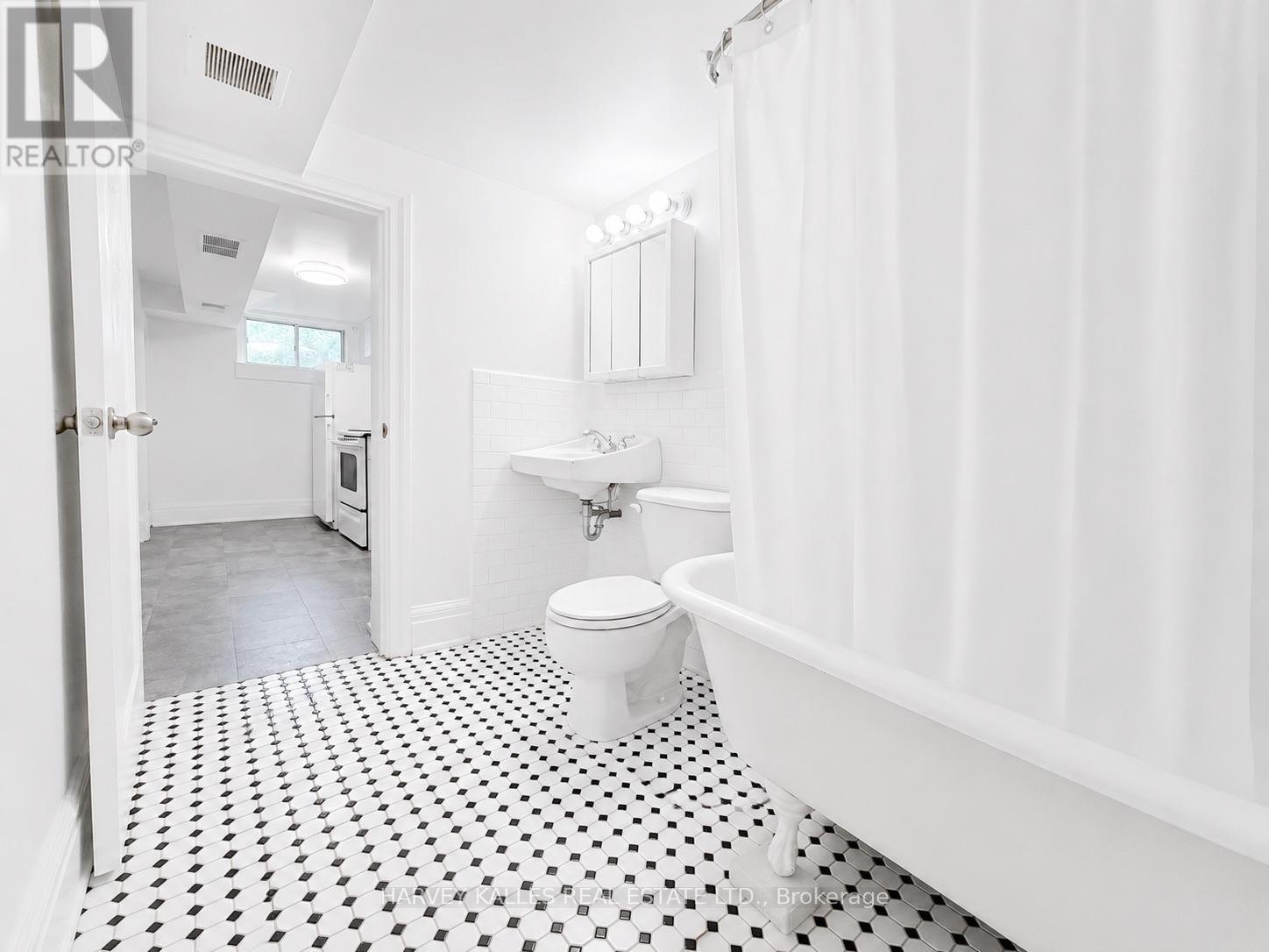 Bsmt - 807 Duplex Avenue, Toronto, Ontario  M4R 1W6 - Photo 12 - C13782246