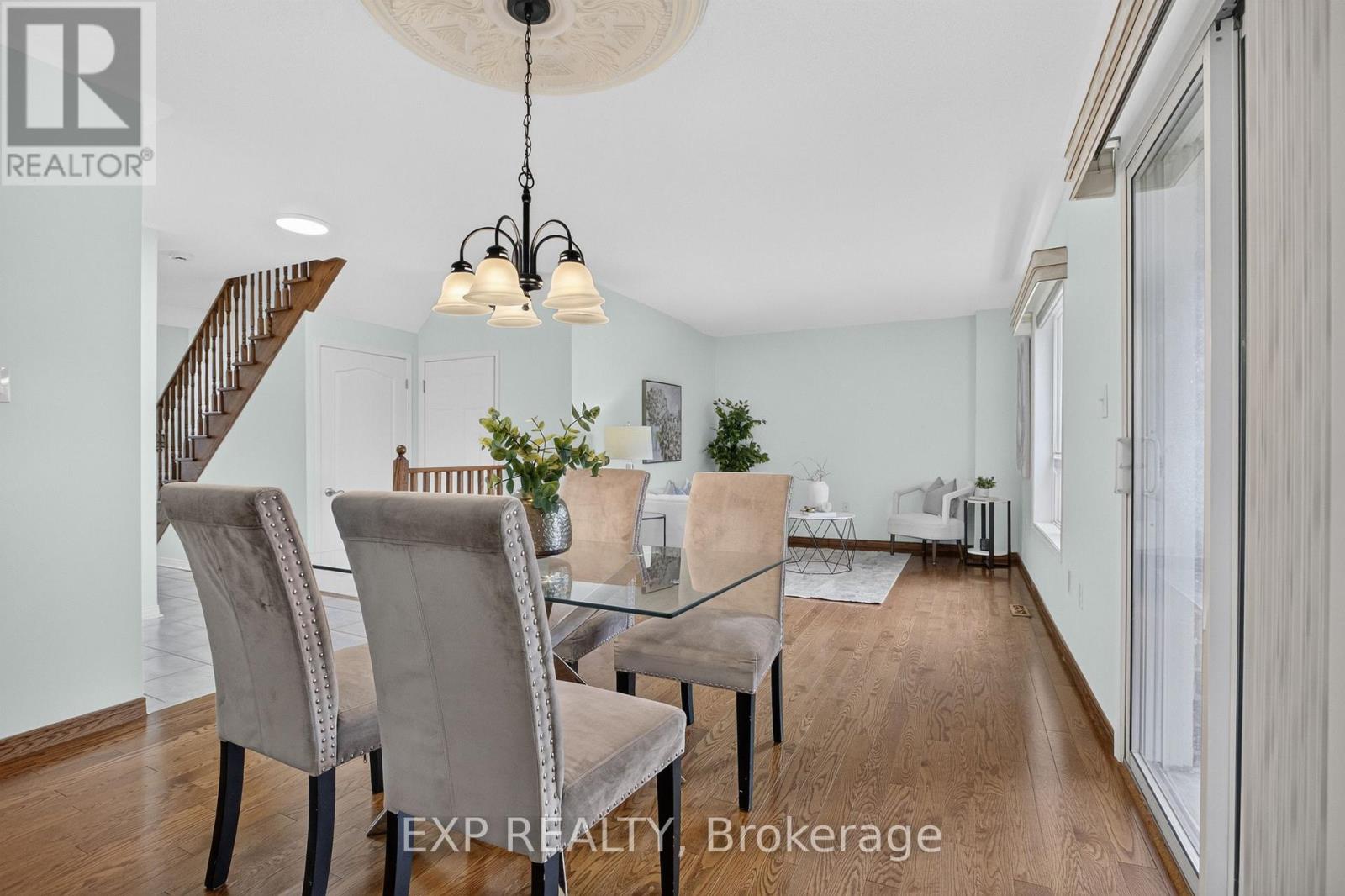 127 Knapton Drive, Newmarket, Ontario  L3X 3B3 - Photo 13 - N13795080