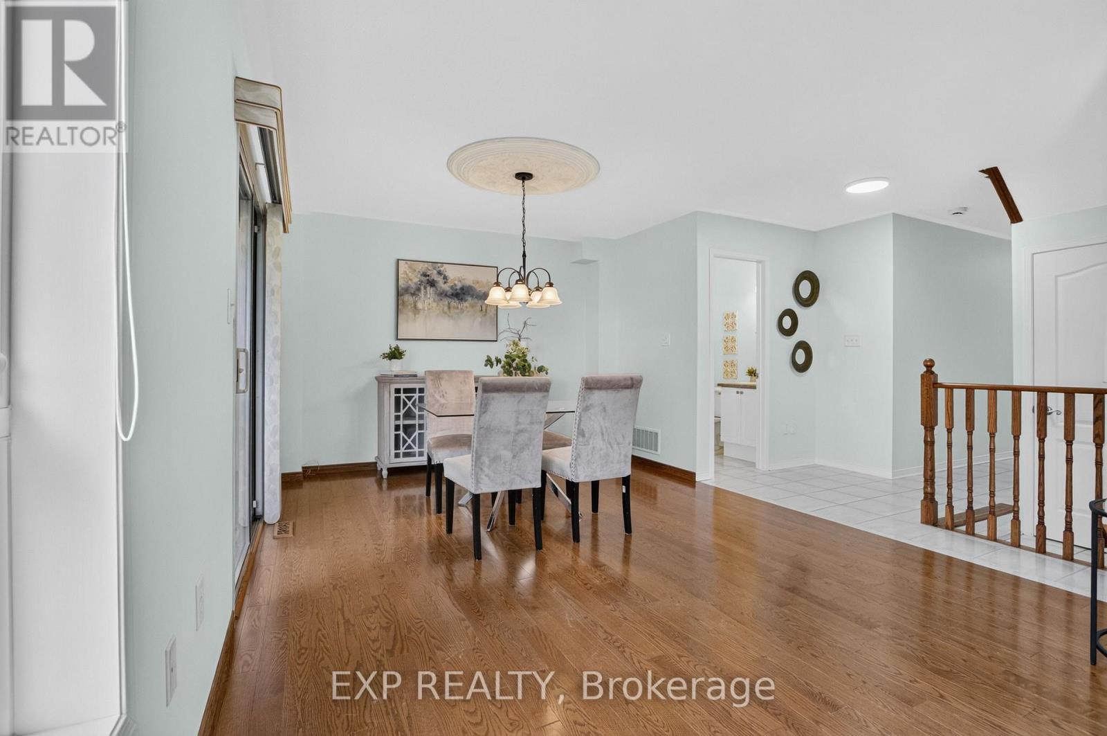 127 Knapton Drive, Newmarket, Ontario  L3X 3B3 - Photo 14 - N13795080