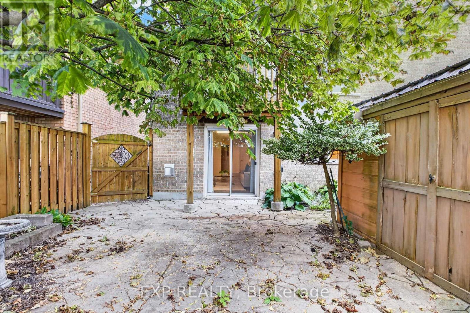127 Knapton Drive, Newmarket, Ontario  L3X 3B3 - Photo 46 - N13795080