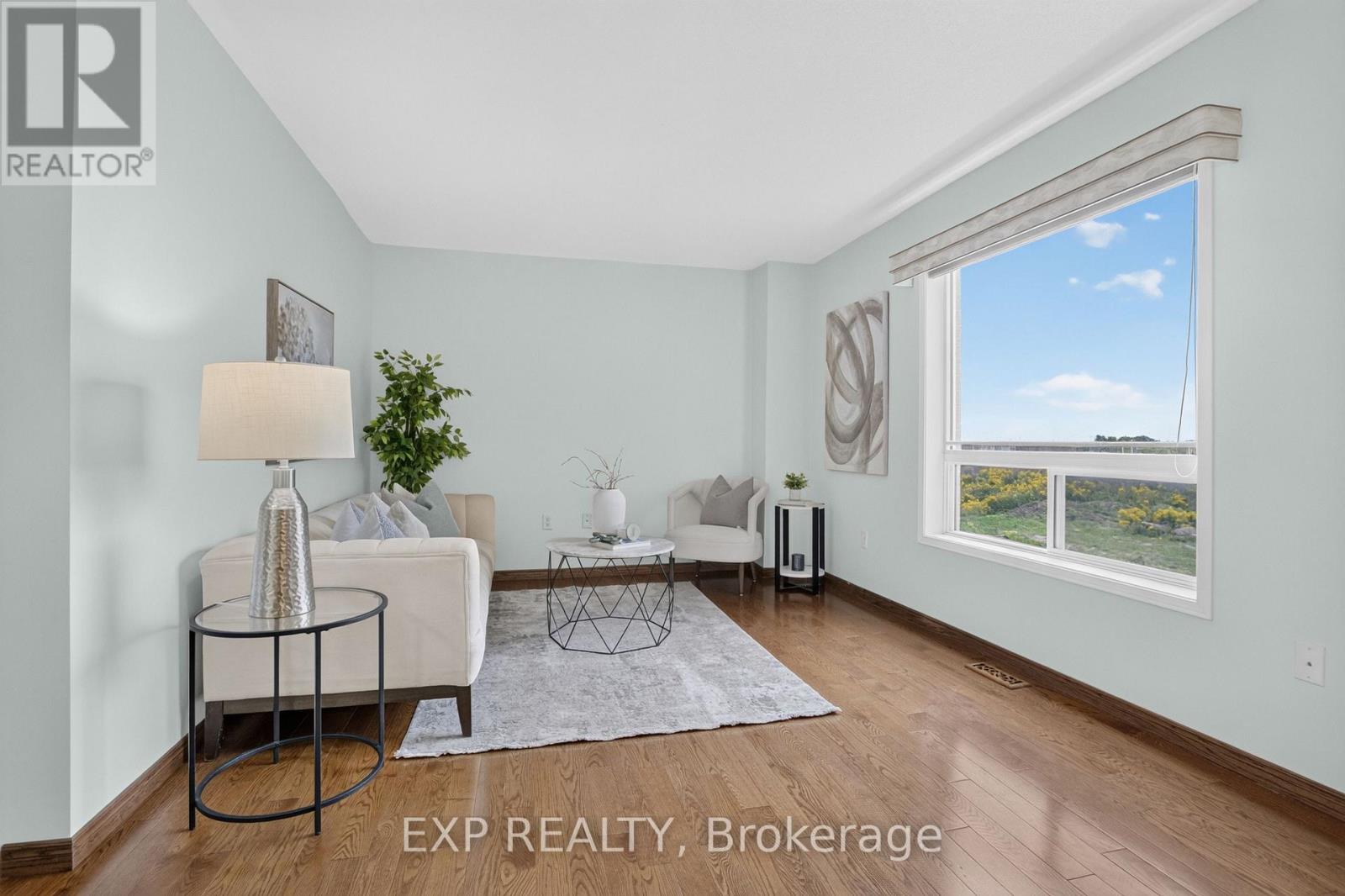 127 Knapton Drive, Newmarket, Ontario  L3X 3B3 - Photo 9 - N13795080