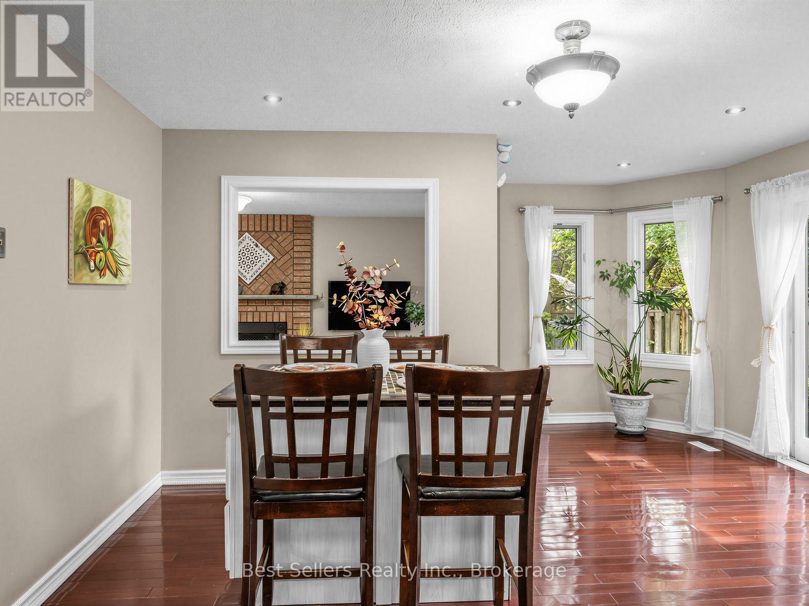 34 Kenpark Avenue, Brampton, Ontario  L6Z 3R5 - Photo 9 - W13781506
