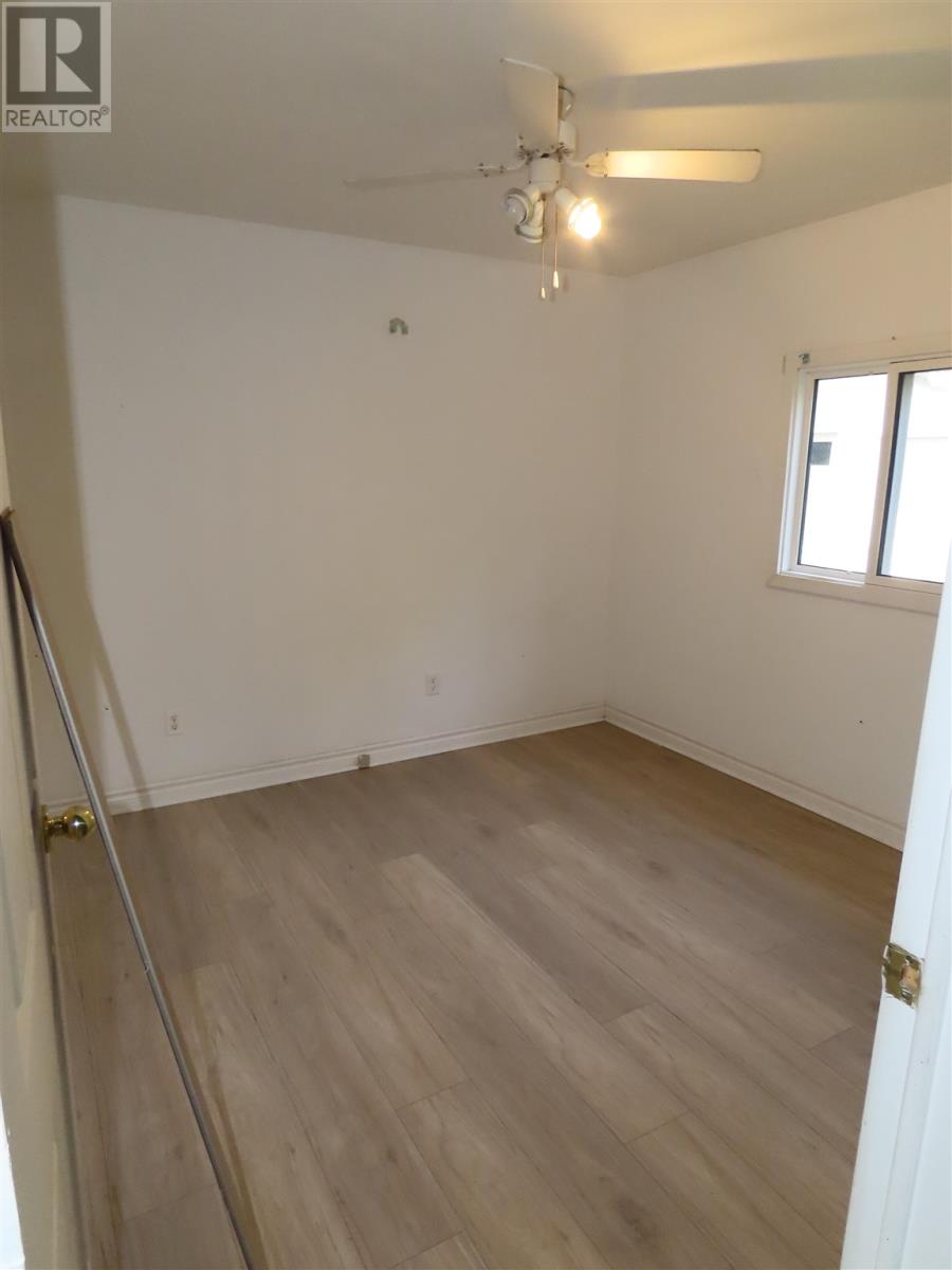 1310 Elizabeth St, Richards Landing, Ontario  P0R 1J0 - Photo 18 - SM262585