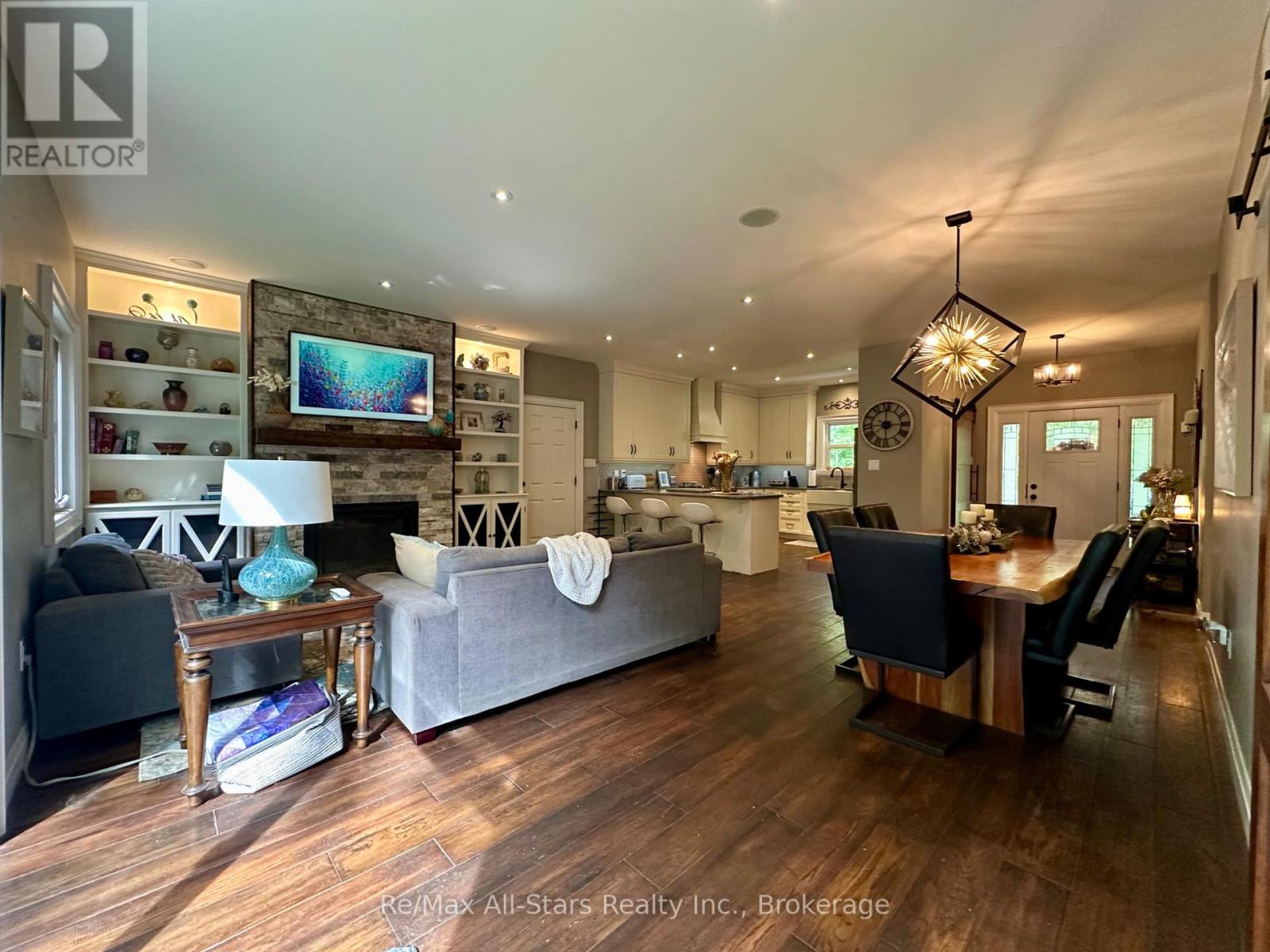 316 1/2 Riverside Drive, Kawartha Lakes (Bobcaygeon), Ontario  K0M 1A0 - Photo 5 - X13796236