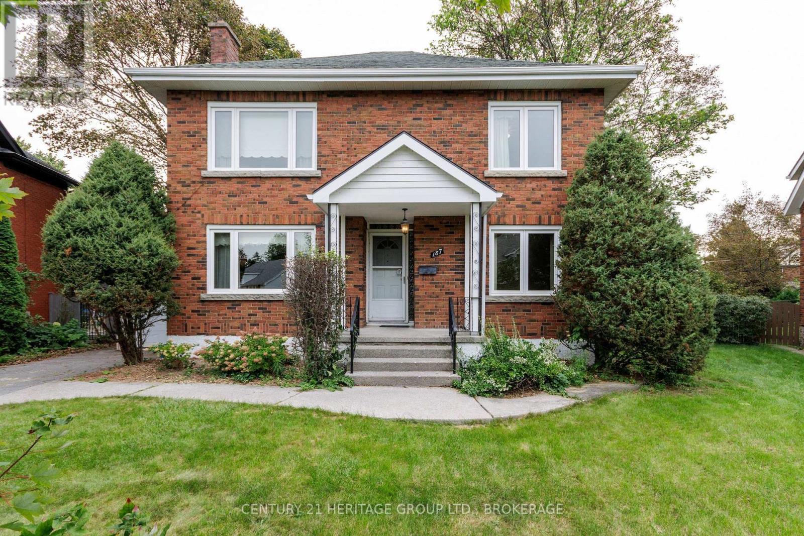 187 College Street, Kingston, Ontario  K7L 4L9 - Photo 2 - X13796208