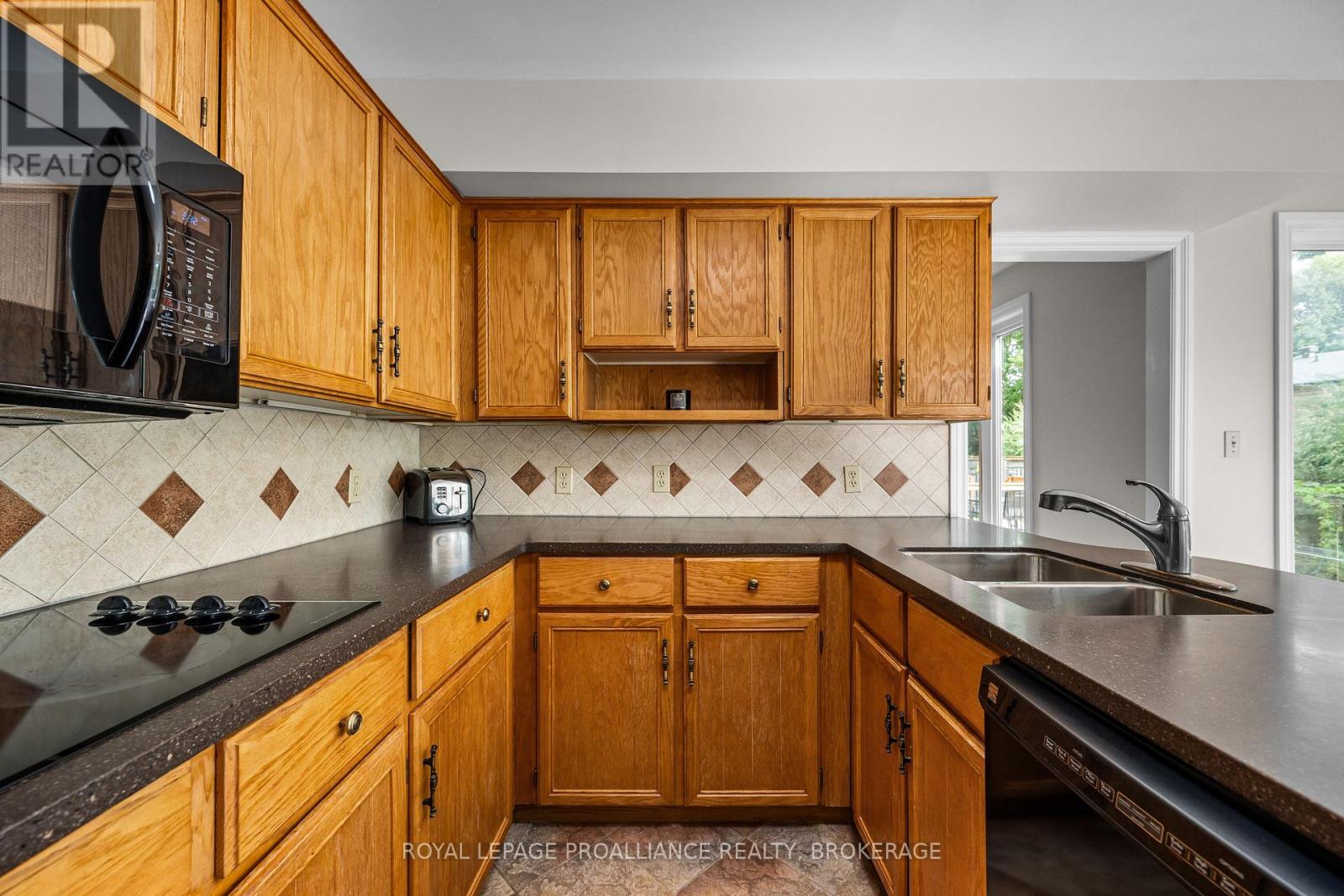 981 Edinborough Crescent, Kingston, Ontario  K7P 2C8 - Photo 12 - X13796224