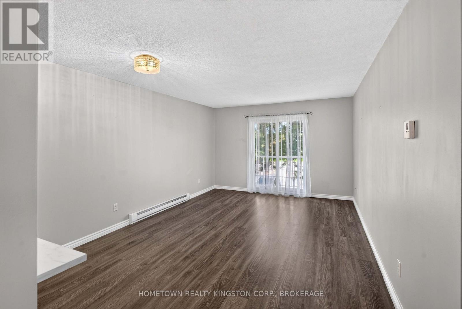 201 - 566 Armstrong Road, Kingston, Ontario  K7M 8M2 - Photo 13 - X13796264