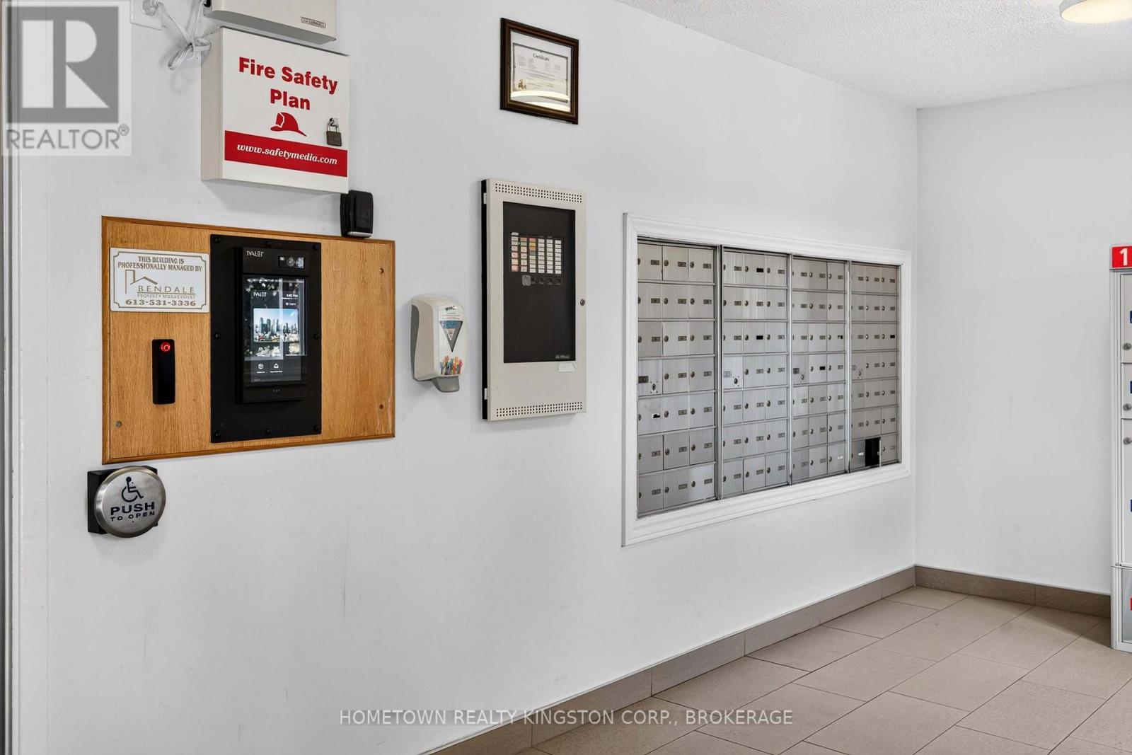 201 - 566 Armstrong Road, Kingston, Ontario  K7M 8M2 - Photo 4 - X13796264