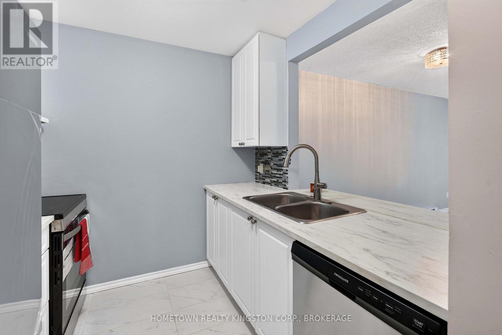 201 - 566 Armstrong Road, Kingston, Ontario  K7M 8M2 - Photo 9 - X13796264