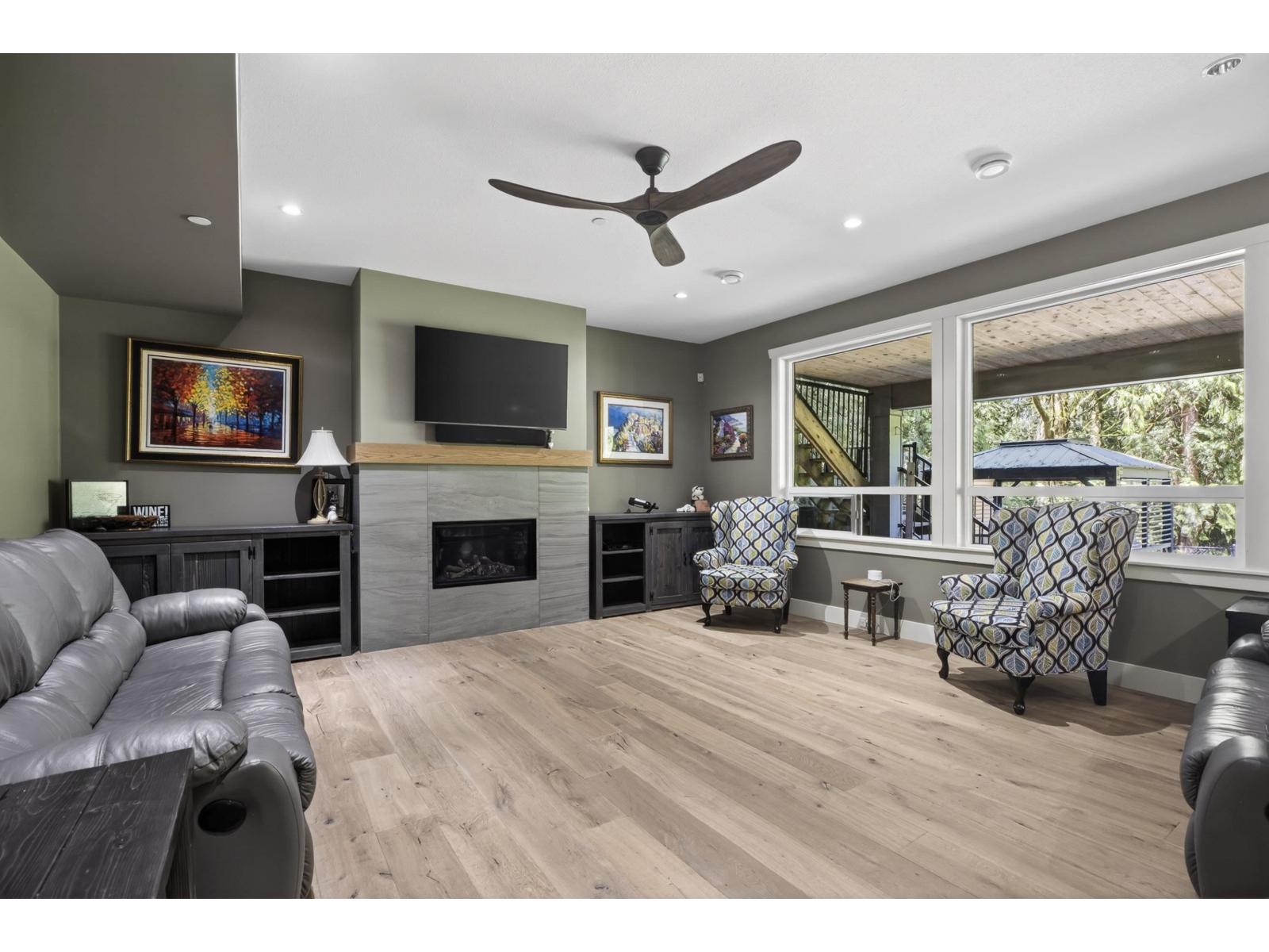 3 24453 60 AVENUE photo 32