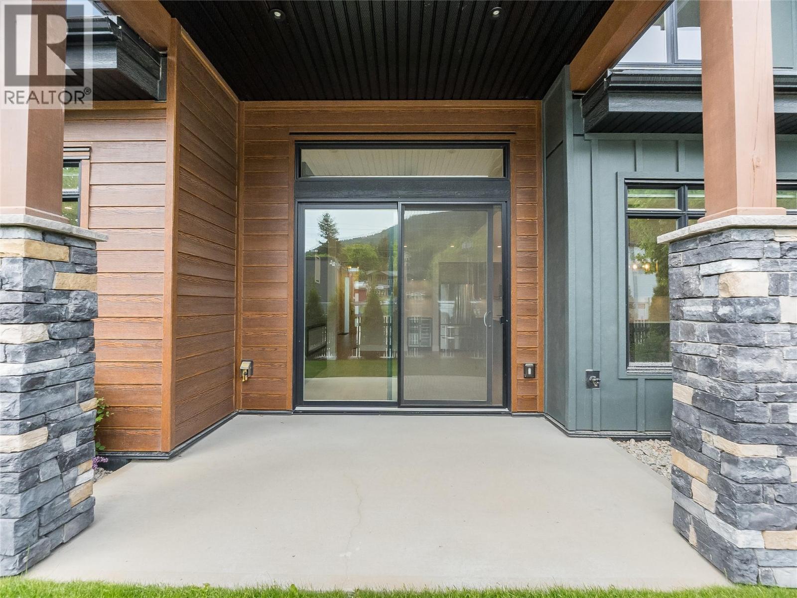 910 Lakeside Drive Unit# 403, Nelson, British Columbia  V1L 6G3 - Photo 16 - 10387315