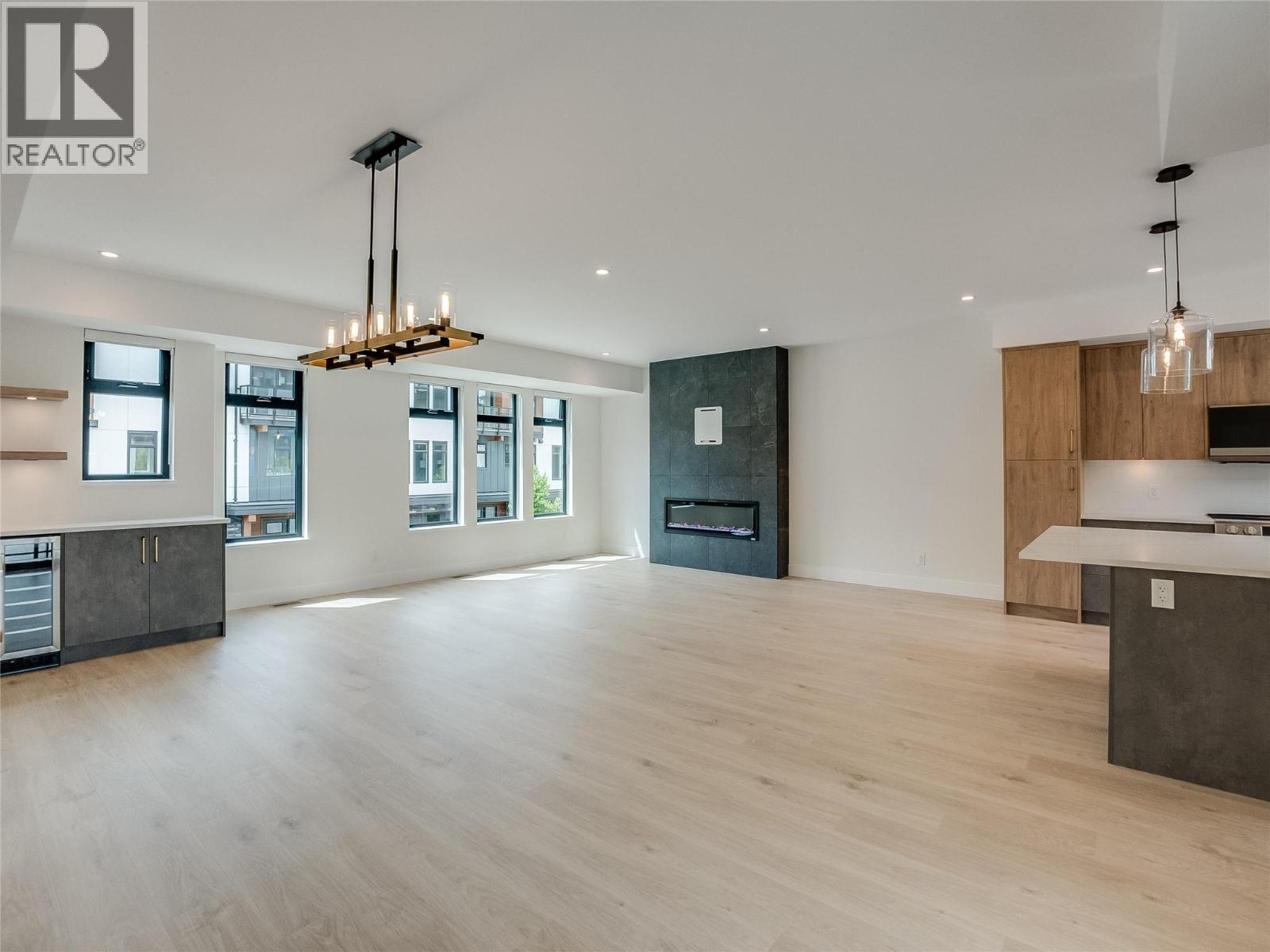 910 Lakeside Drive Unit# 208, Nelson, British Columbia  V1L 6G3 - Photo 28 - 10387316