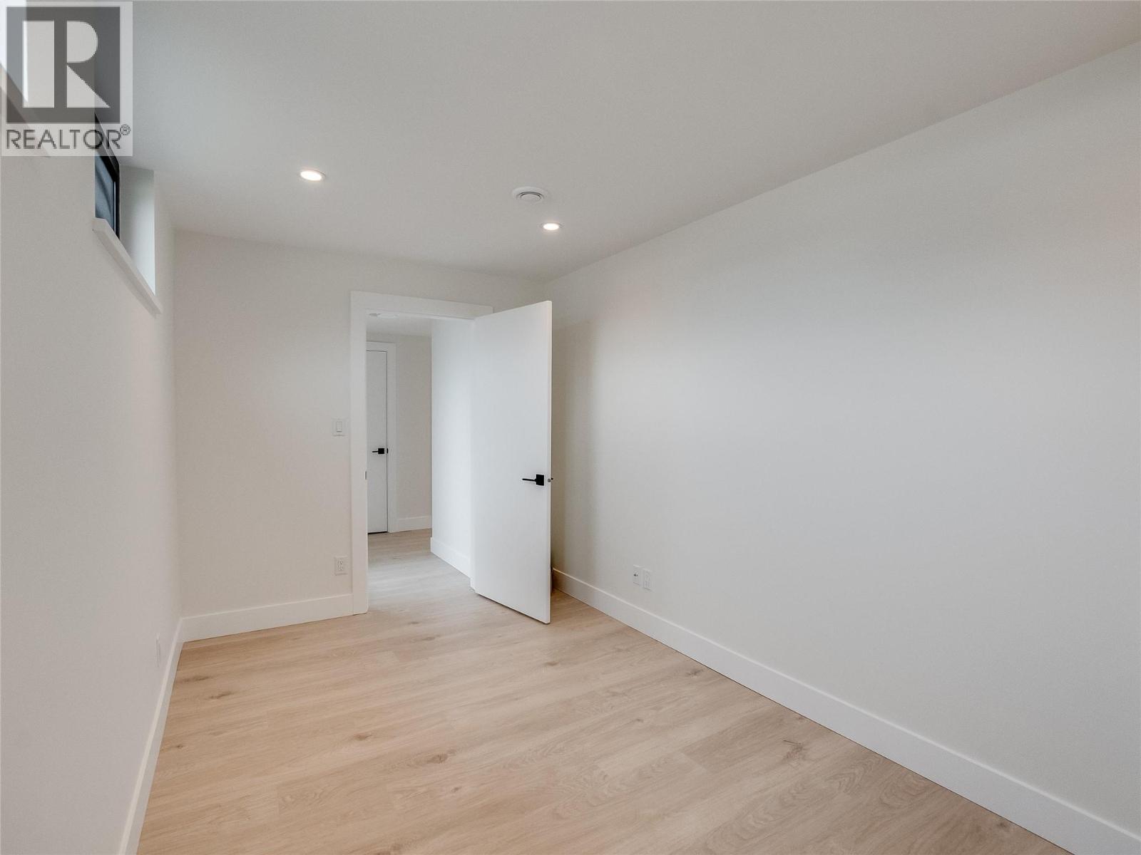 910 Lakeside Drive Unit# 208, Nelson, British Columbia  V1L 6G3 - Photo 9 - 10387316