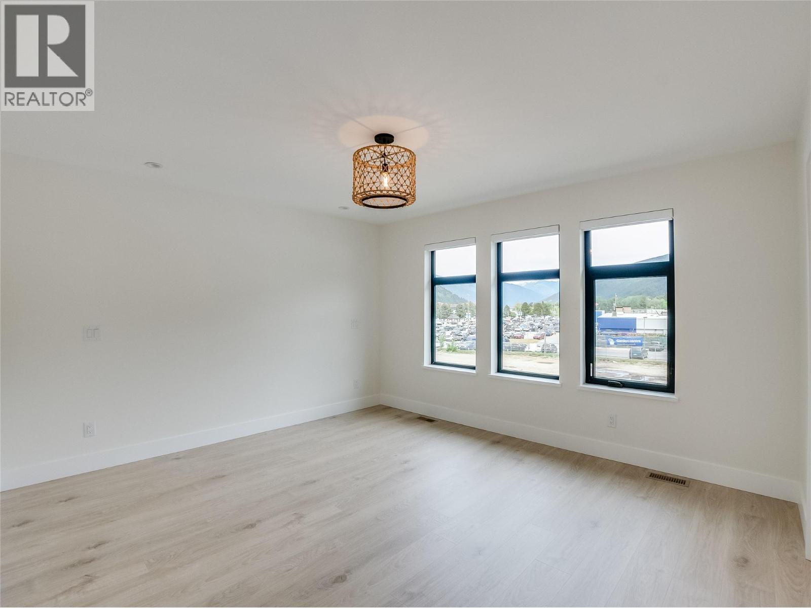 910 Lakeside Drive Unit# 208, Nelson, British Columbia  V1L 6G3 - Photo 35 - 10387316