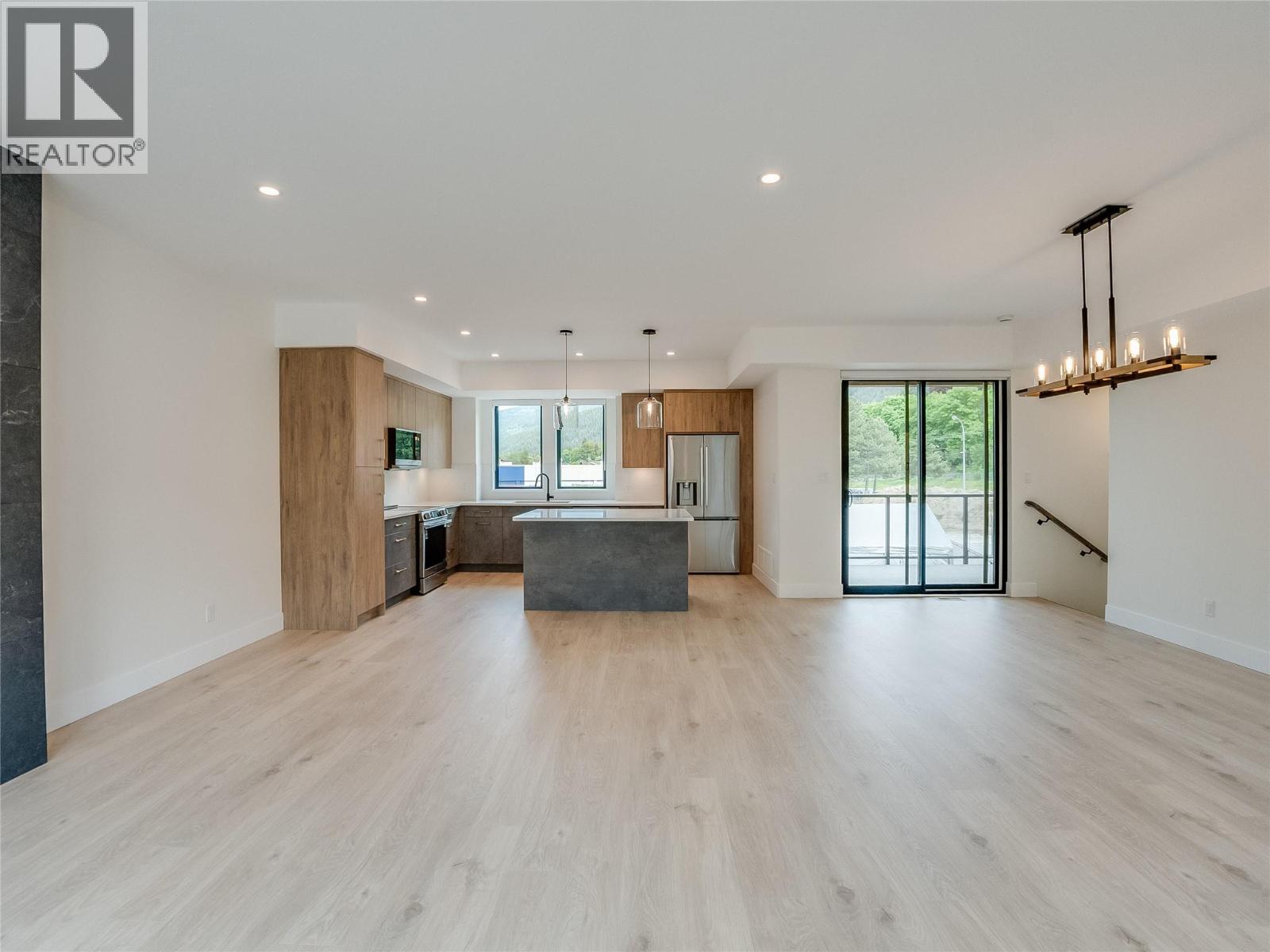 910 Lakeside Drive Unit# 208, Nelson, British Columbia  V1L 6G3 - Photo 12 - 10387316