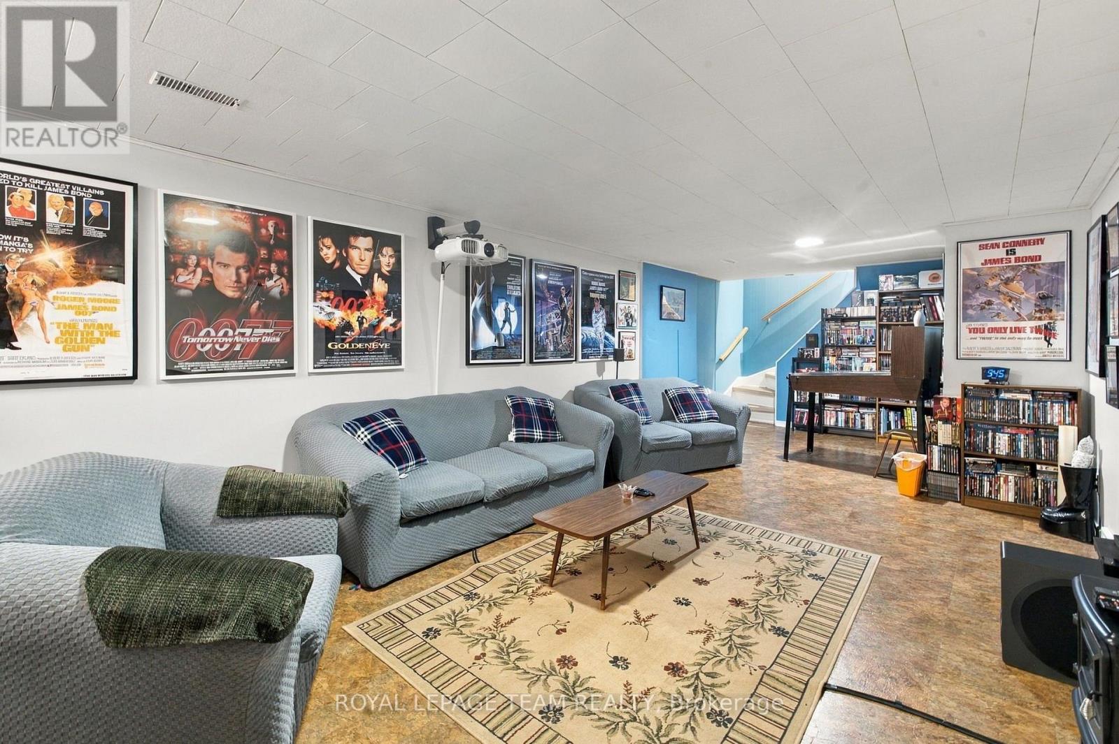 2587 Roman Avenue, Ottawa, Ontario K2B 7Y1 - Photo 25 - X13796086
