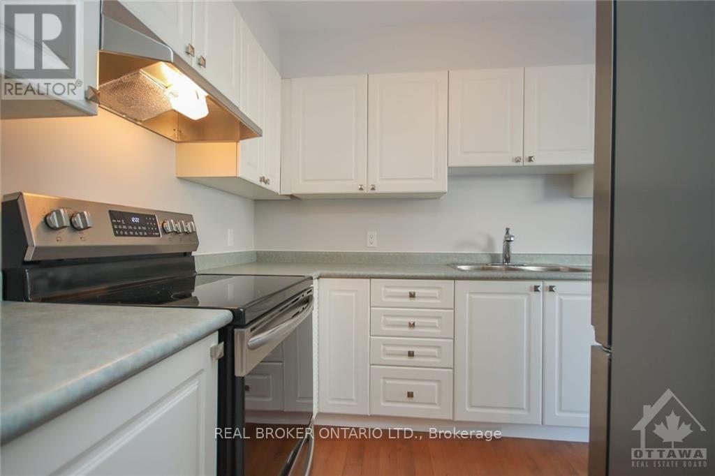 34 Scout Street, Ottawa, Ontario K2C 4B9 - Photo 16 - X13796108