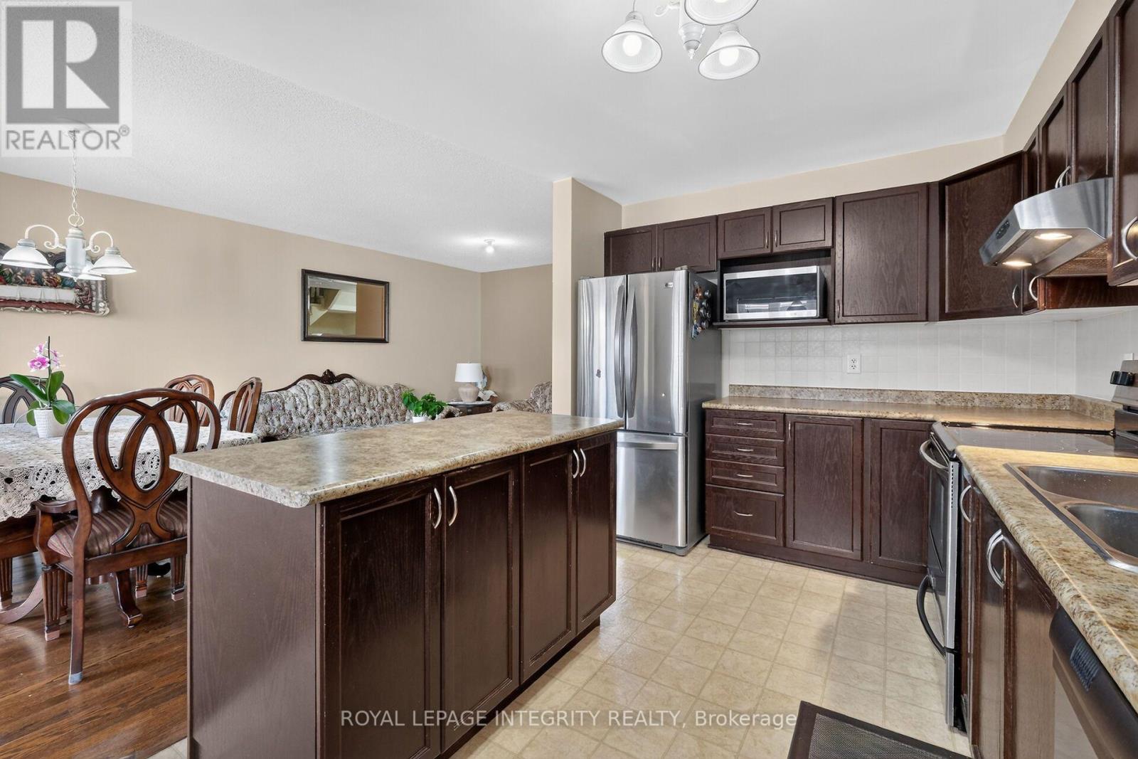 343 Rolling Meadow Crescent, Ottawa, Ontario  K1W 0A7 - Photo 18 - X13796166