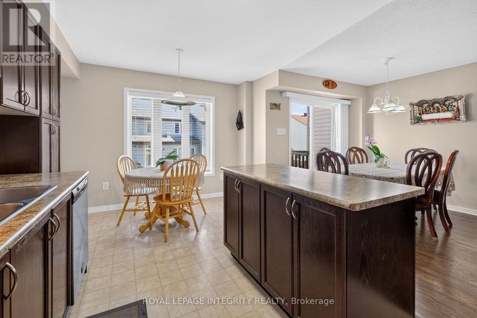 343 Rolling Meadow Crescent, Ottawa, Ontario  K1W 0A7 - Photo 21 - X13796166